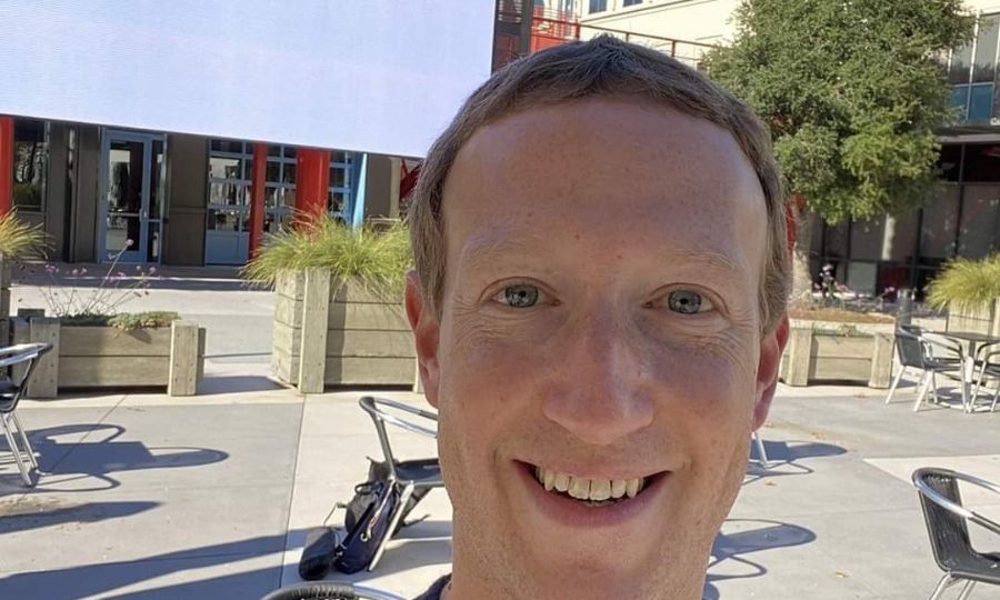 schimbare nume in meta