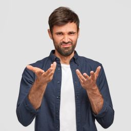 Nu înjura! Păstrează o conduită pe platformele de Social Media!